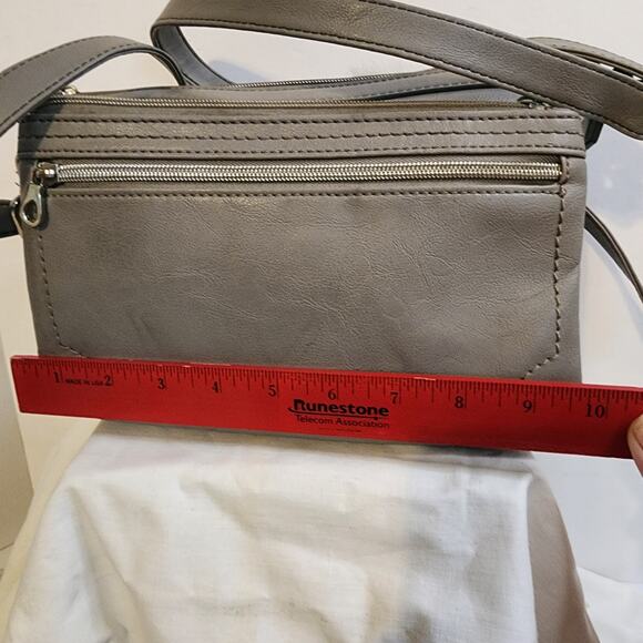 Relic Gray Crossbody Bag Faux Leather Zip Pockets Adjustable Strap 10x6 - Picture 4 of 11